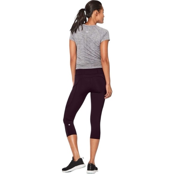 Lululemon Athletica Fast & Frew Reflective Nulux 19” Black Cherry Size 6 - Picture 4 of 13